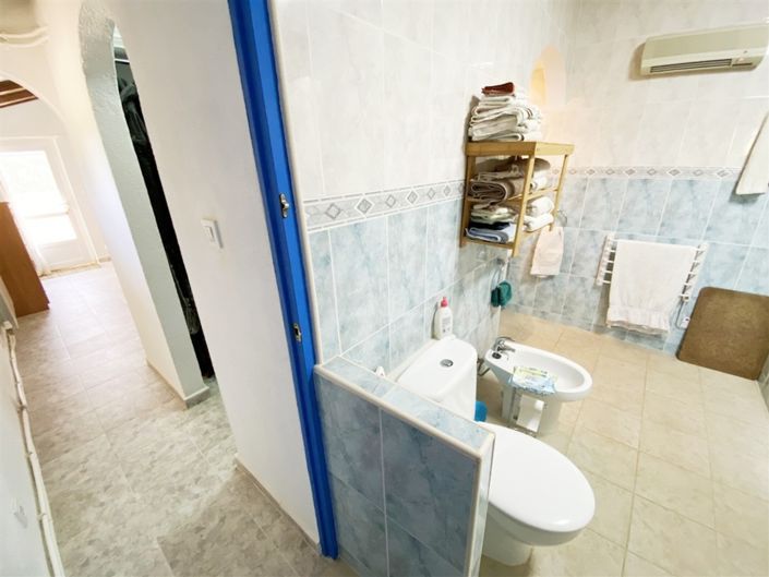Image No.52-3 Bed Property for sale