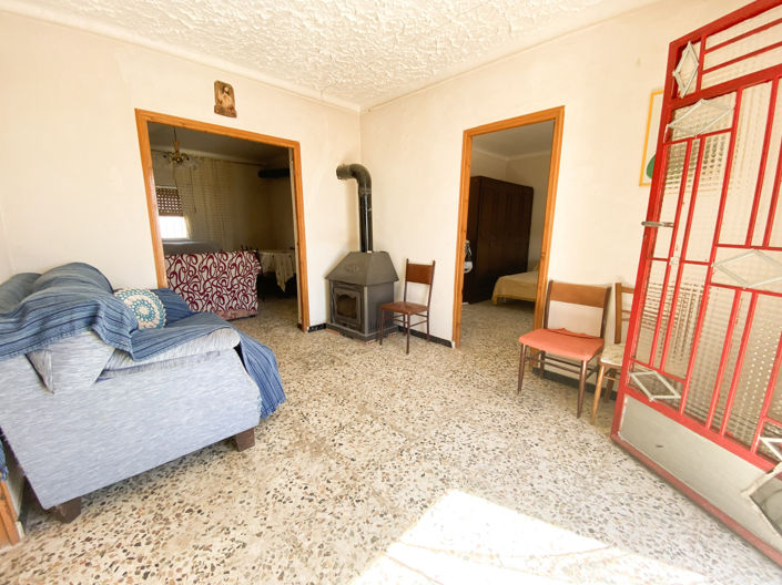 Image No.10-3 Bed Property for sale