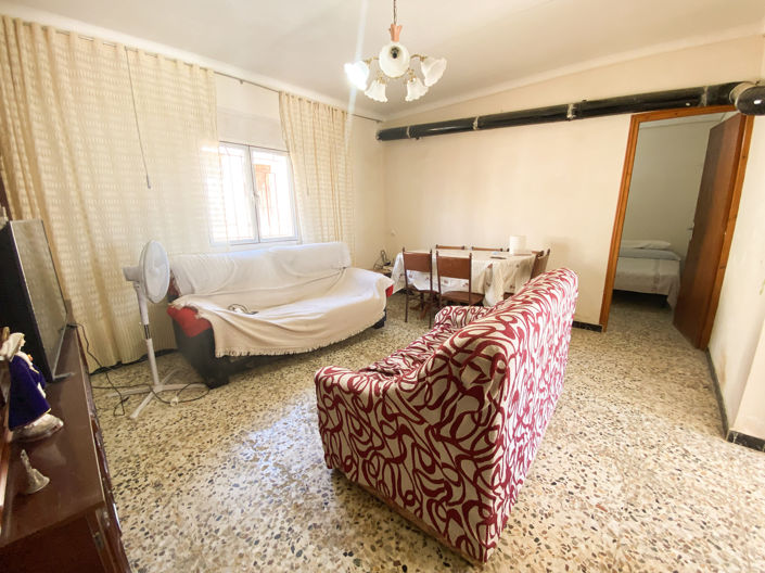Image No.12-3 Bed Property for sale