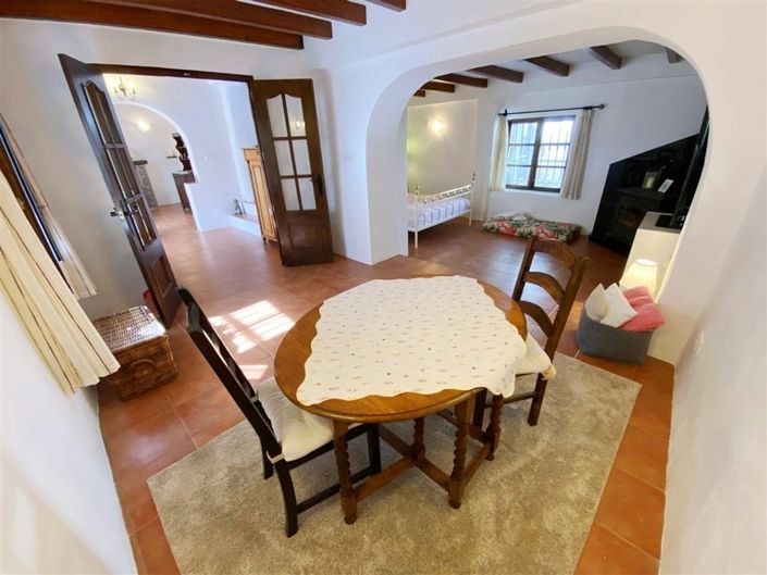Image No.19-3 Bed Property for sale