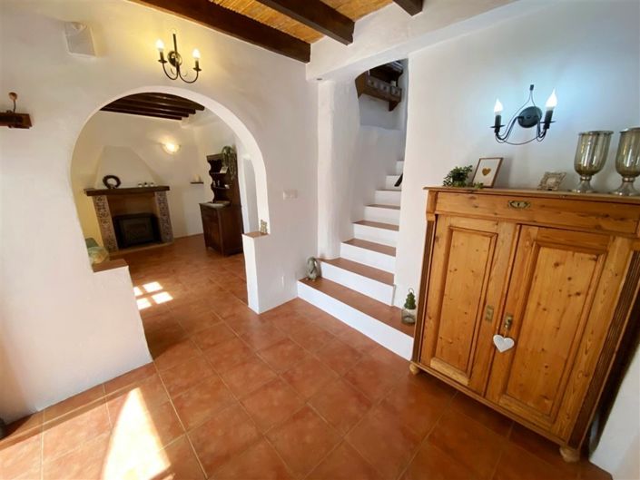 Image No.25-3 Bed Property for sale
