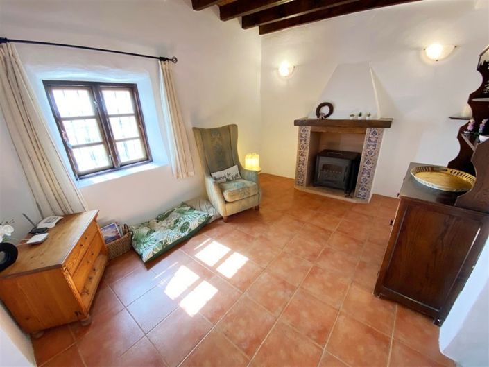 Image No.29-3 Bed Property for sale