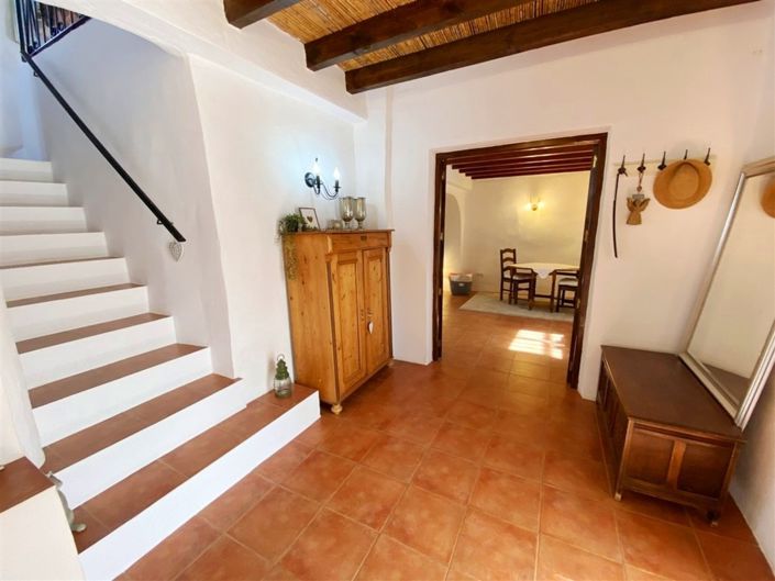 Image No.43-3 Bed Property for sale