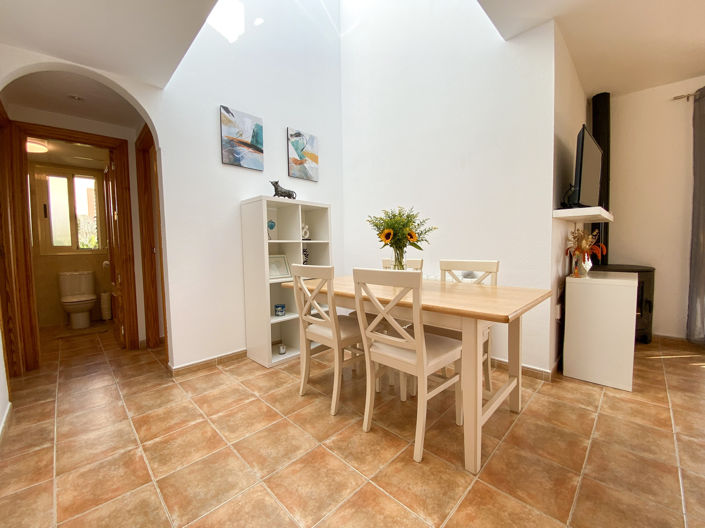 Image No.19-2 Bed Villa for sale
