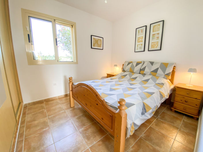 Image No.25-2 Bed Villa for sale