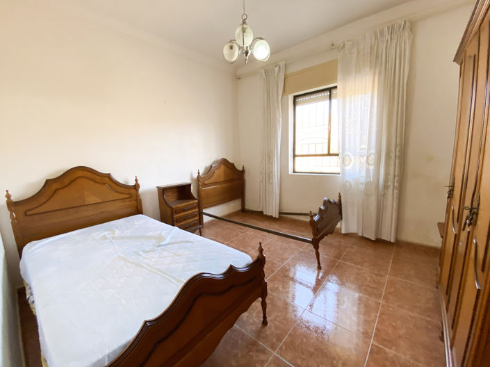 Image No.16-3 Bed Property for sale