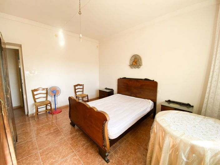 Image No.20-3 Bed Property for sale