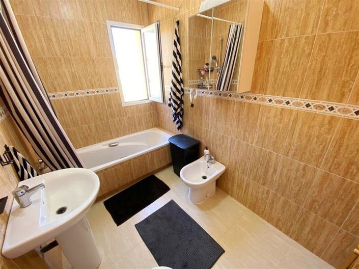 Image No.33-3 Bed Duplex for sale