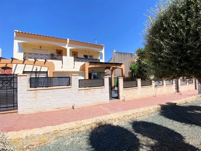 Image No.53-3 Bed Duplex for sale