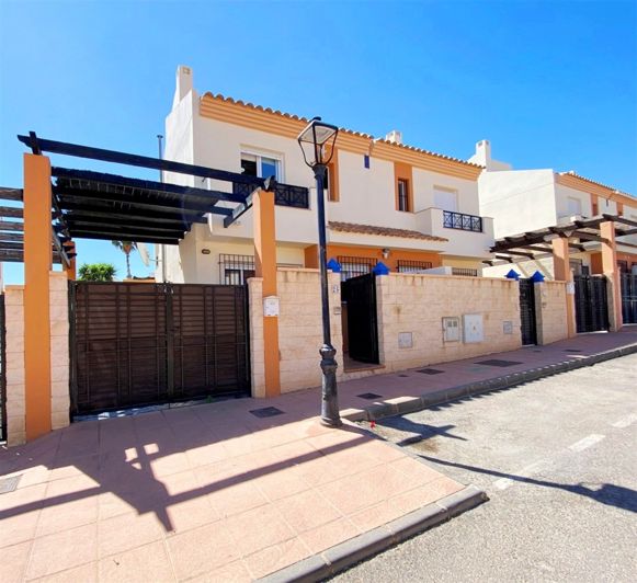 Image No.58-3 Bed Duplex for sale