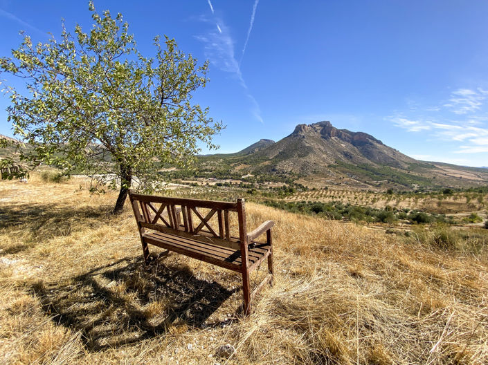 Image No.2-4 Bed Property for sale