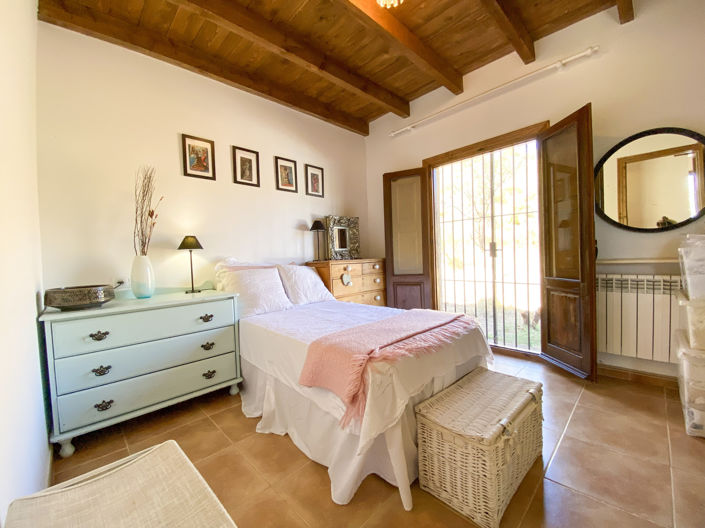 Image No.36-4 Bed Property for sale
