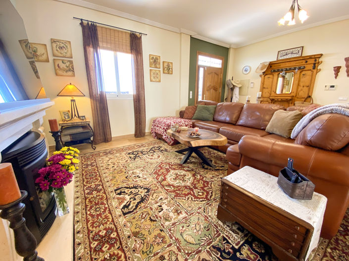 Image No.19-3 Bed Villa for sale