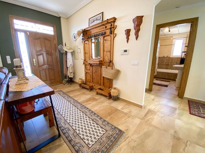 Image No.20-3 Bed Villa for sale