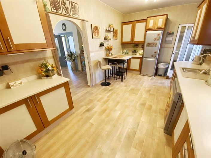 Image No.20-3 Bed Villa for sale