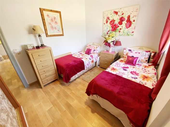 Image No.46-3 Bed Villa for sale