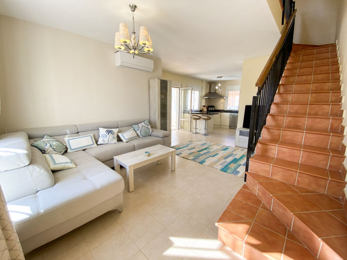 Image No.18-3 Bed Villa for sale