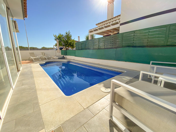 Image No.6-3 Bed Villa for sale