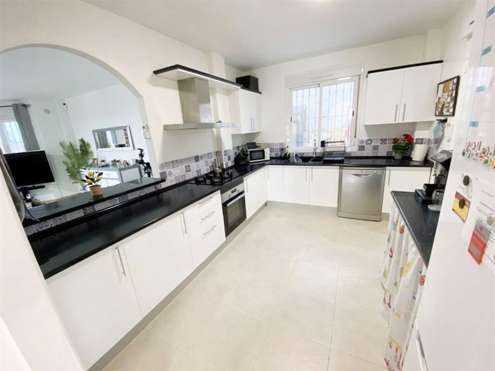 Image No.22-3 Bed Villa for sale