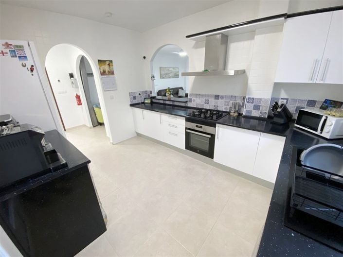 Image No.24-3 Bed Villa for sale