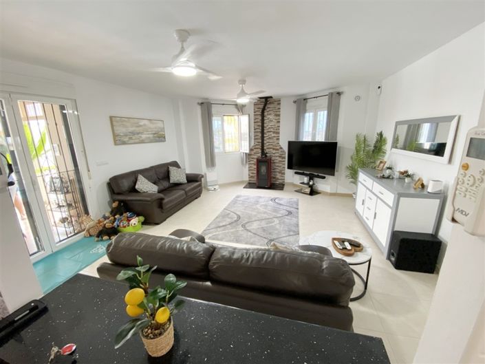 Image No.25-3 Bed Villa for sale