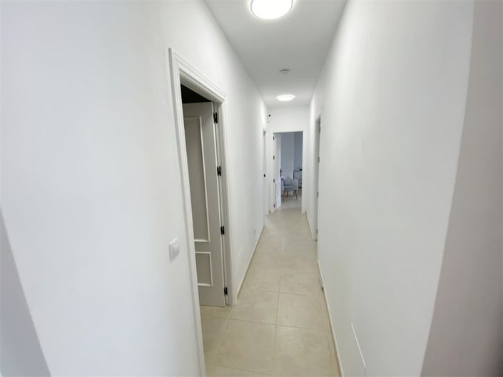Image No.29-3 Bed Villa for sale