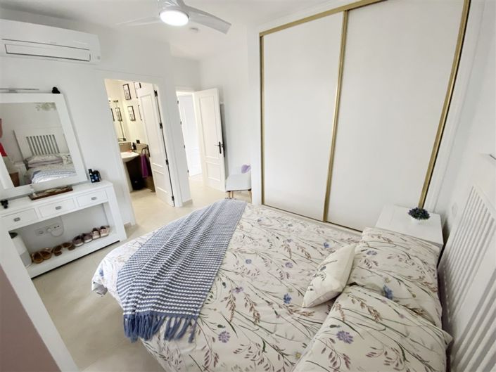 Image No.32-3 Bed Villa for sale
