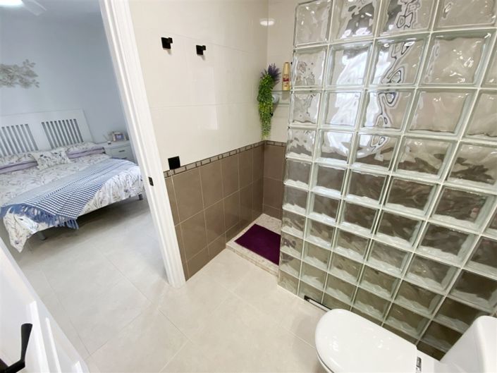 Image No.34-3 Bed Villa for sale