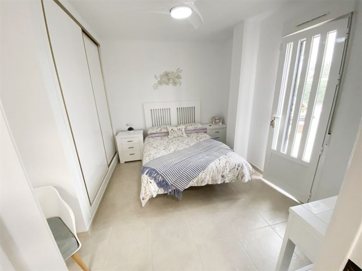 Image No.37-3 Bed Villa for sale