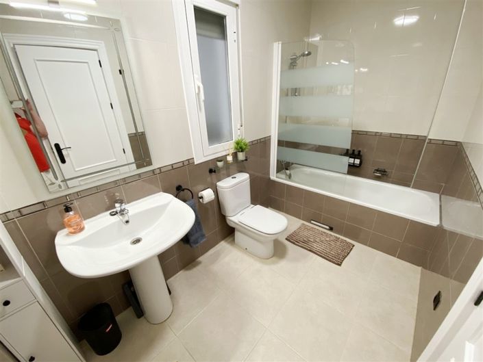 Image No.41-3 Bed Villa for sale