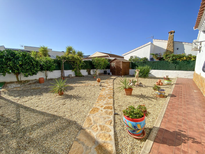 Image No.2-2 Bed Villa for sale