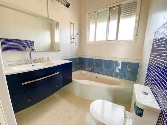 Image No.23-4 Bed Villa for sale