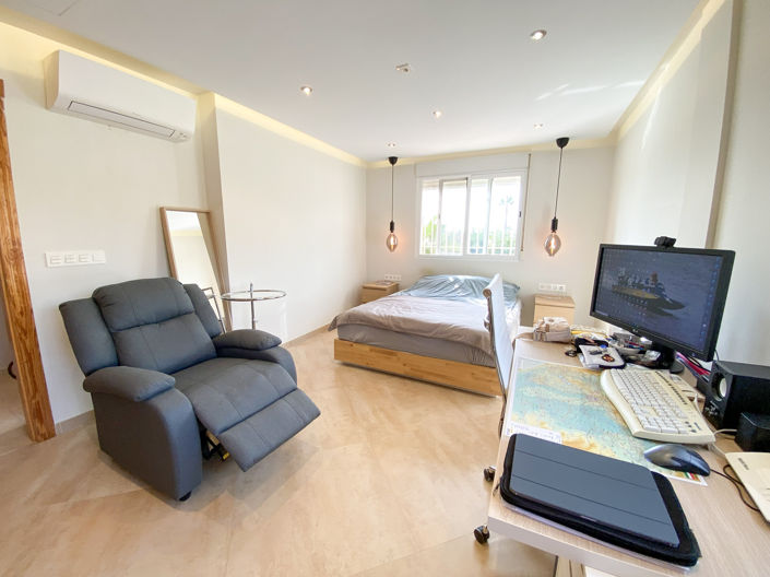 Image No.24-4 Bed Villa for sale