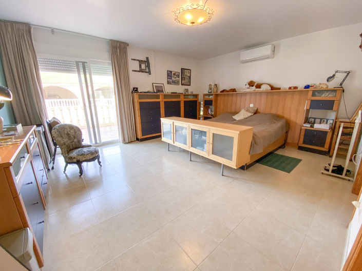 Image No.26-4 Bed Villa for sale
