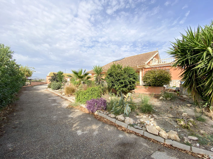 Image No.37-4 Bed Villa for sale