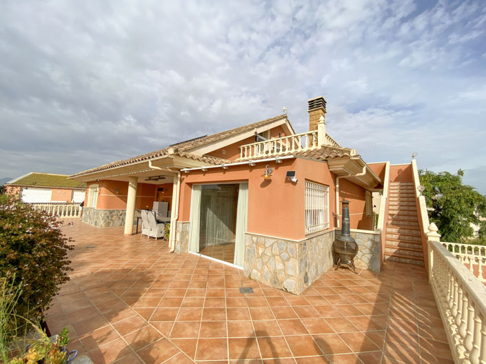 Image No.4-4 Bed Villa for sale