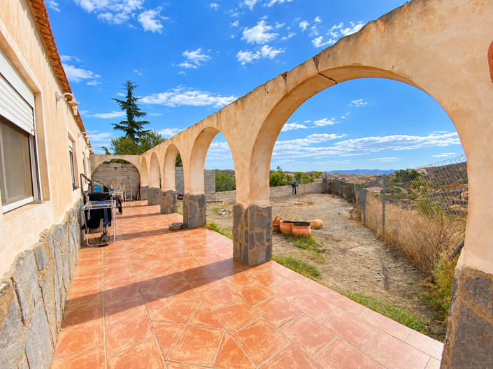 Image No.2-3 Bed Property for sale