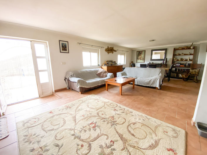 Image No.5-3 Bed Property for sale