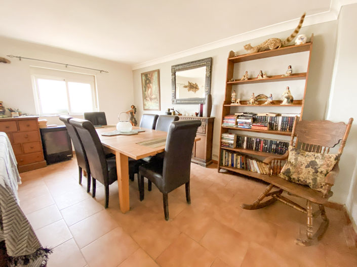 Image No.9-3 Bed Property for sale