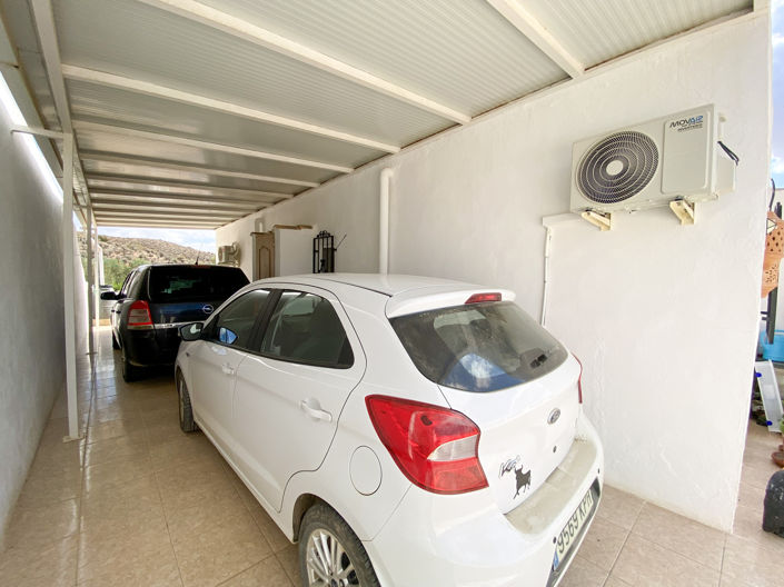 Image No.27-3 Bed Property for sale