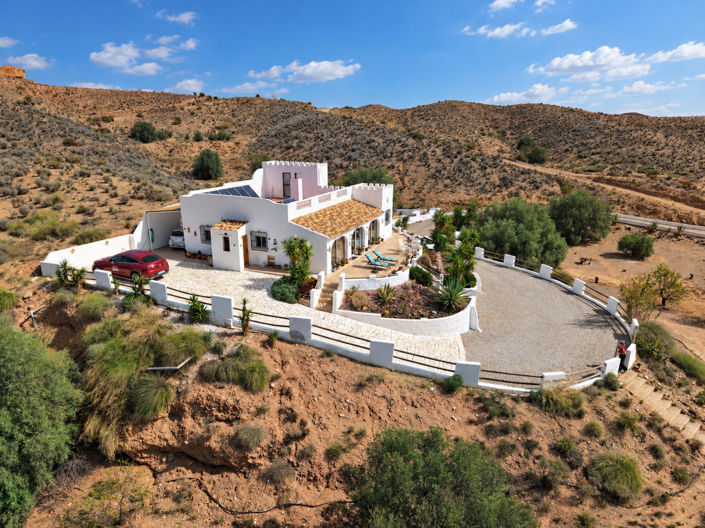 Image No.33-3 Bed Property for sale