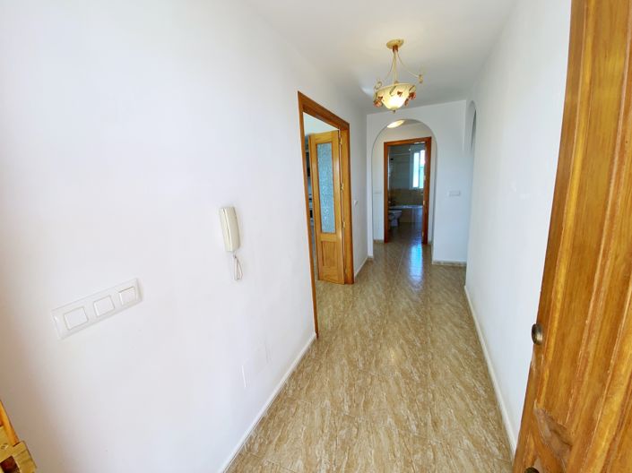 Image No.10-3 Bed Villa for sale