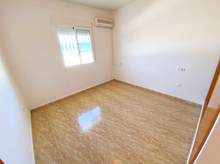 Image No.22-3 Bed Villa for sale