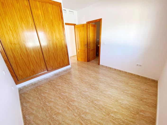 Image No.24-3 Bed Villa for sale