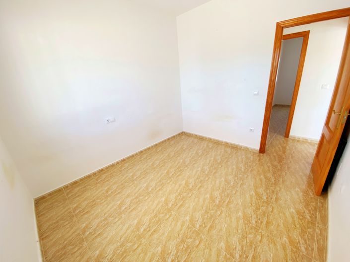 Image No.37-3 Bed Villa for sale