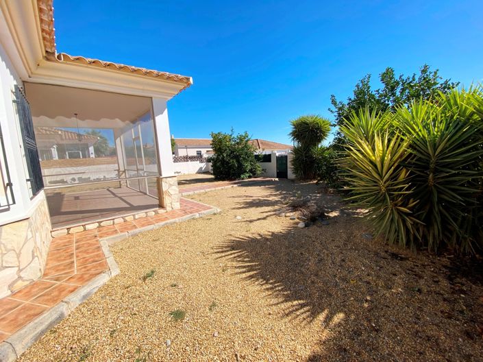 Image No.40-3 Bed Villa for sale