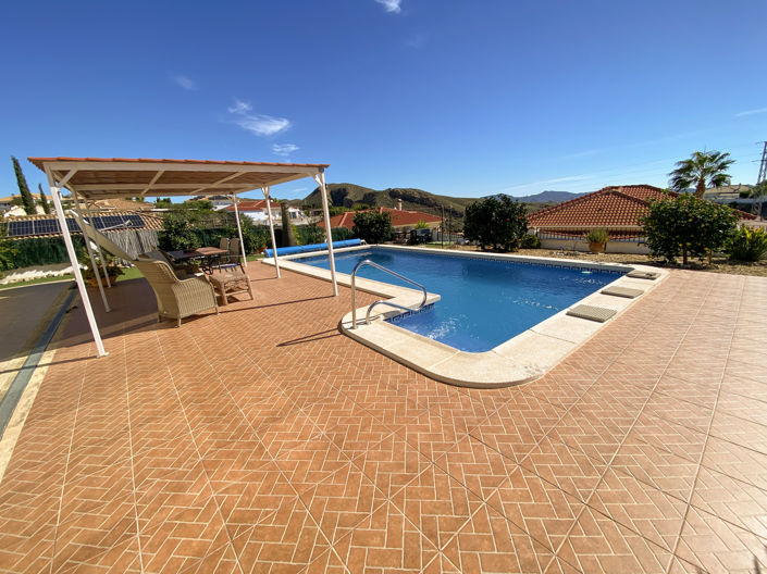 Image No.2-3 Bed Villa for sale