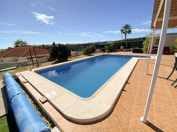 Image No.34-3 Bed Villa for sale