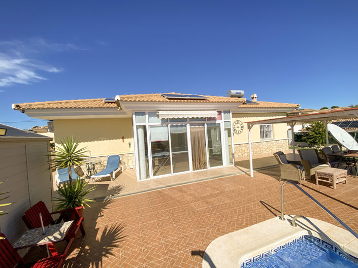 Image No.36-3 Bed Villa for sale