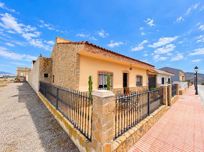 Image No.34-4 Bed Villa for sale